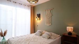 Noémy SMECICAS - SMECICAS NOEMY